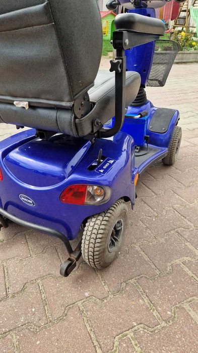 Skuter wózek inwalidzki elektryczny dla seniorów INVACARE + ŁADOWARKA
