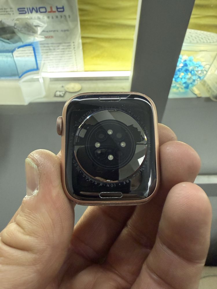 Apple watch series 6 44mm Gold Alu Pink