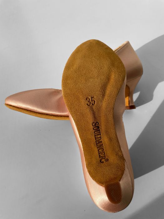 Танцювальне взуття BD Dance (Souldancer)