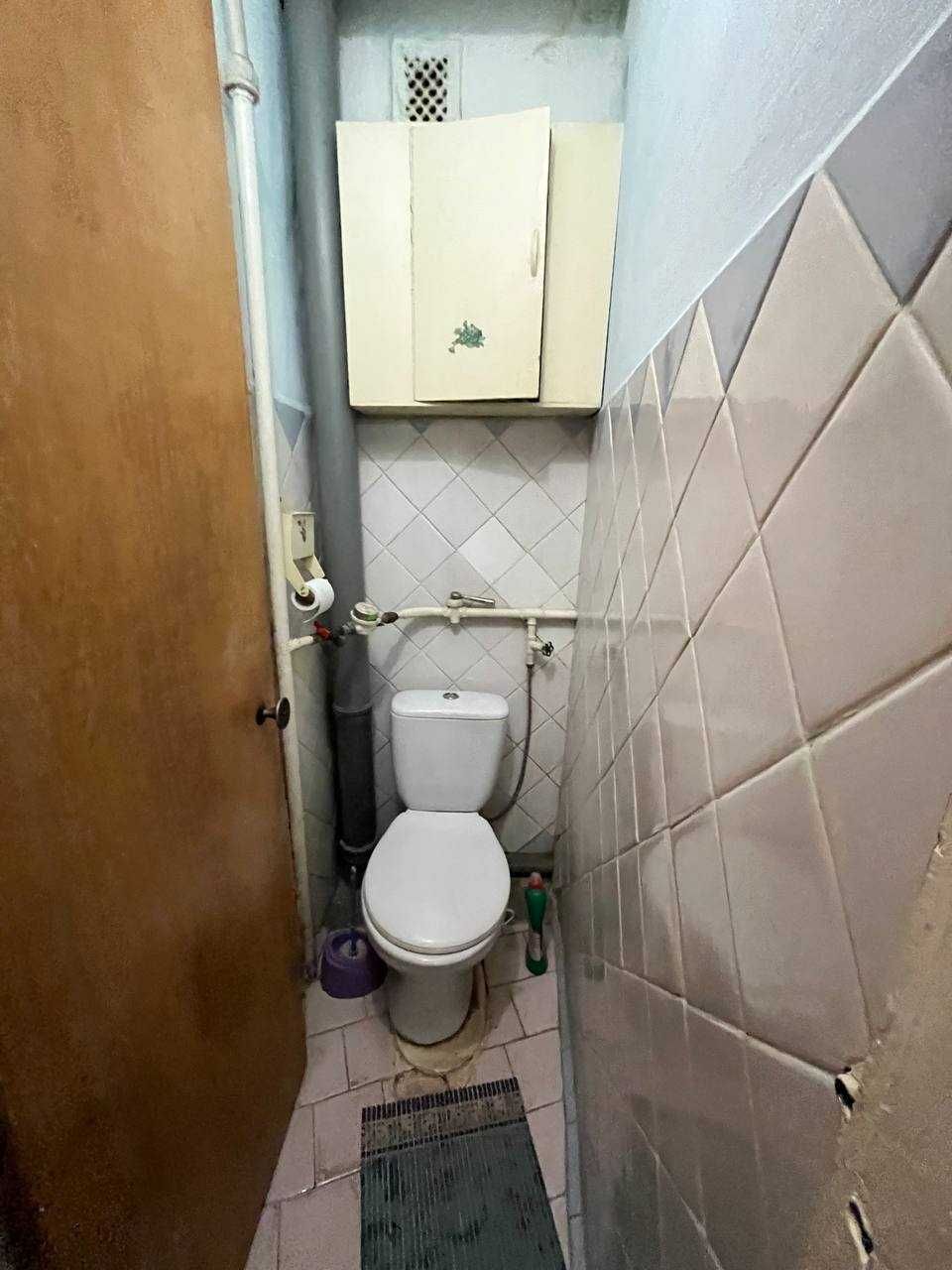 Продам 3 к/к в центре, р-н Сухой фонтан, Яхт-клуб, ул. Шоссейная