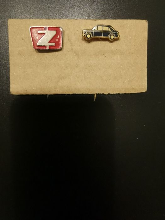Kolekcjonerskie szpilki ZASTAVA 1100P FSO
