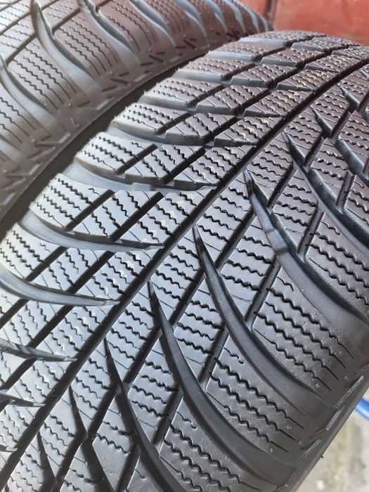 185/65/15 R15 BRIDGESTONE Blizzak LM001 4шт ціна за 1шт шини