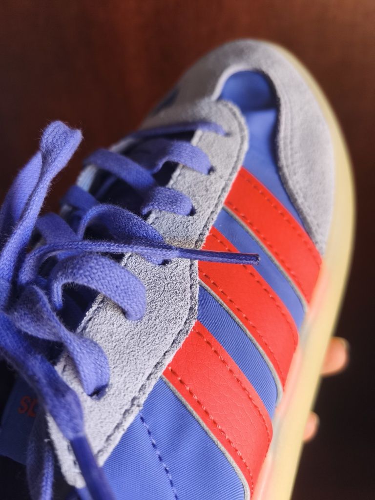 Sapatilha barreda Decode Adidas