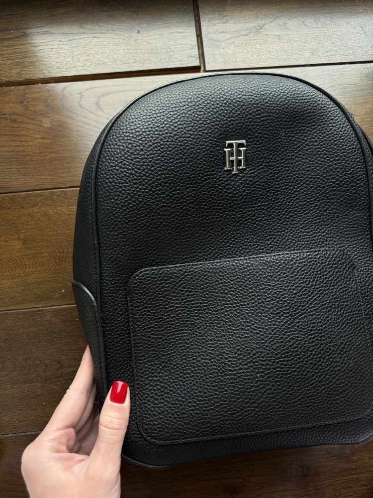 Портфель Tommy Hilfiger