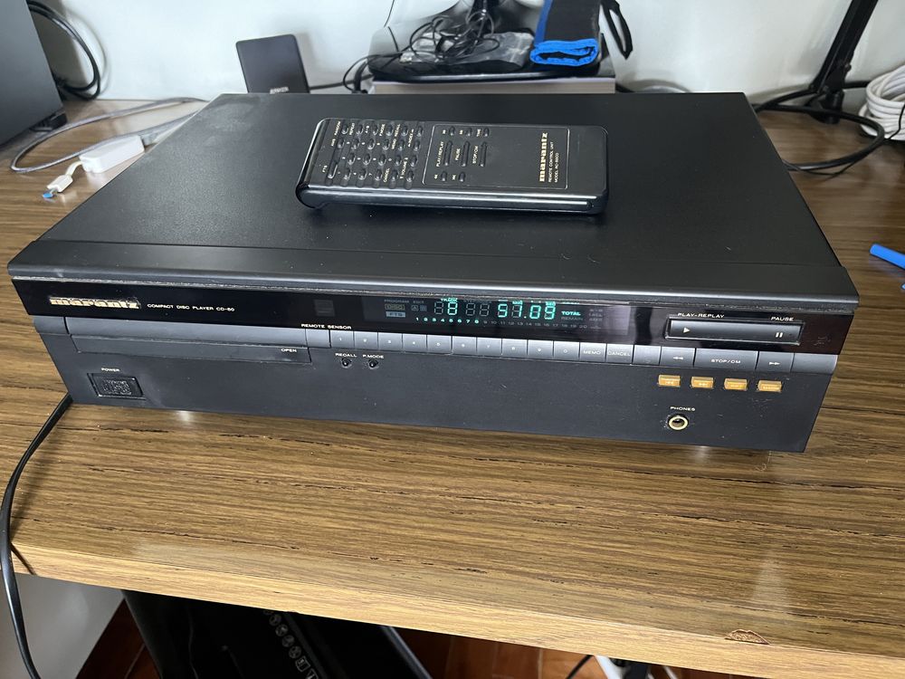 Leitor de CDs Marantz CD 50