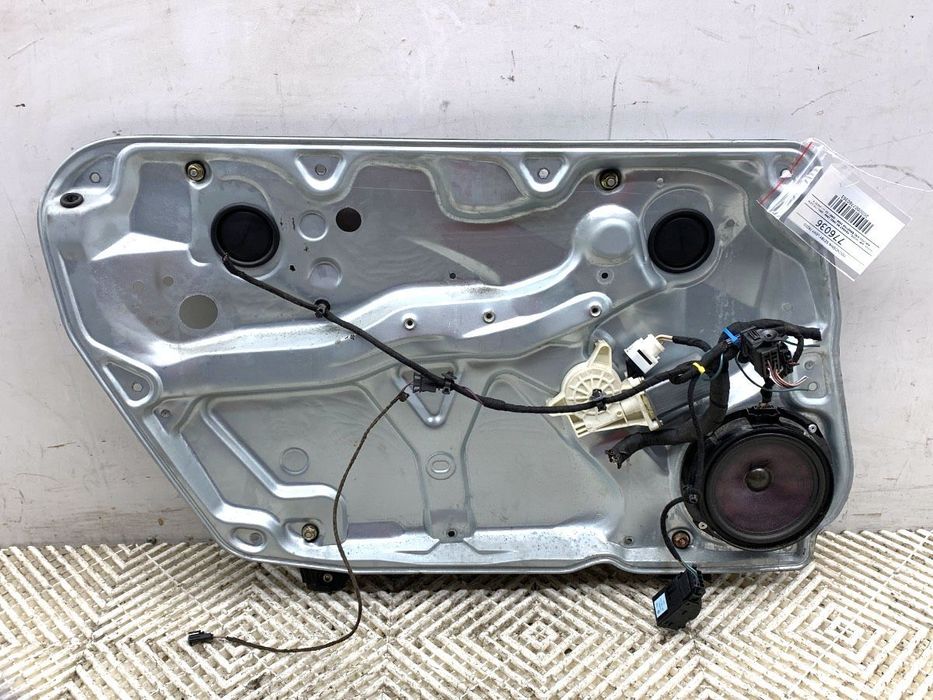 PODNOŚNIK SZYBY LEWY PRZÓD - 99.00 PLN - VW PASSAT B5 (3B2) 1996 - 2001 1.6 74 kW [101 KM] benzyna