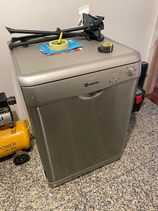 Máquina Lavar Louça