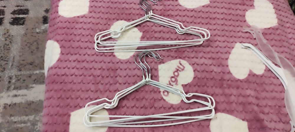 Набір вішачків, плечіки дитячі