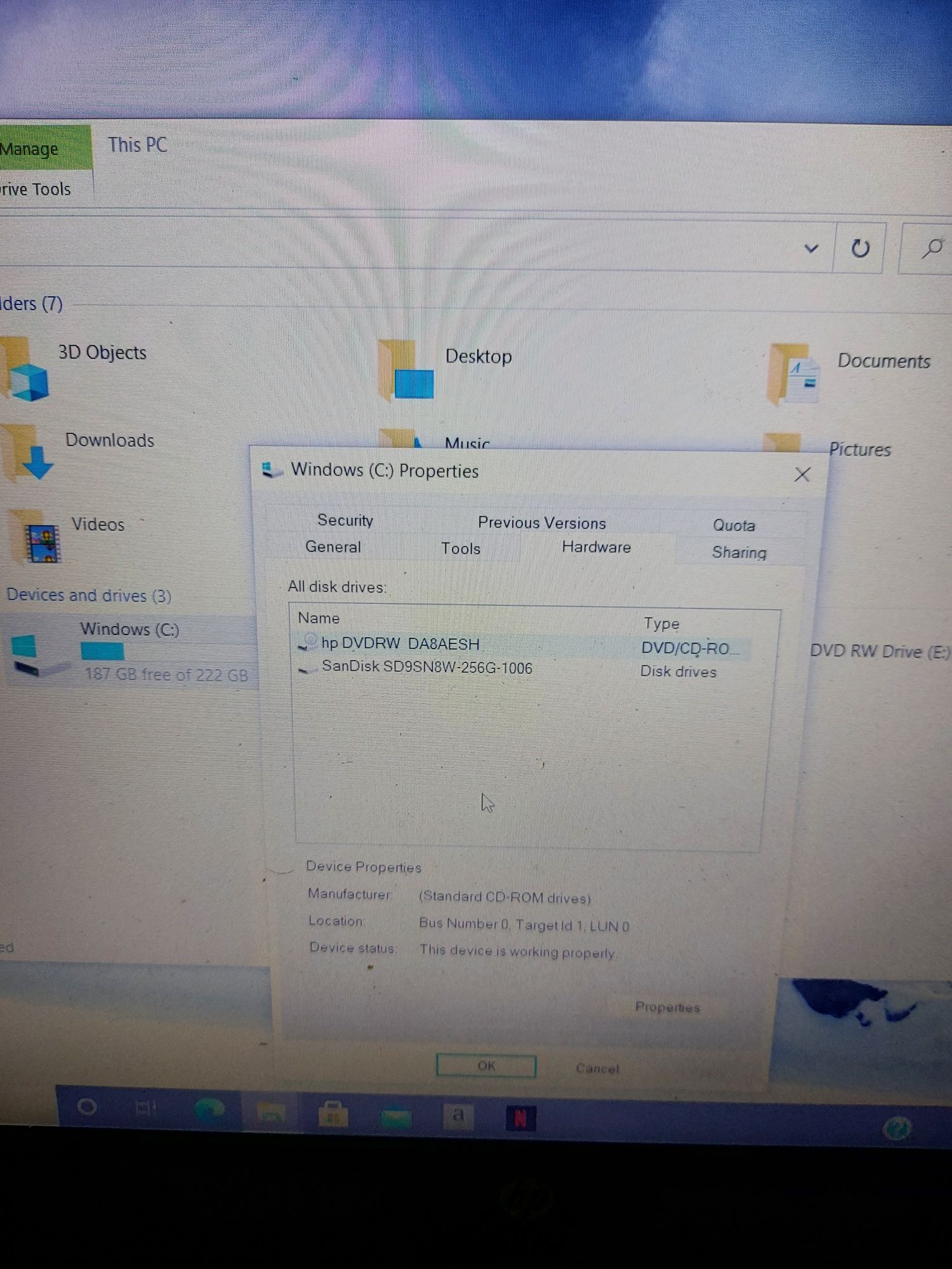 HP 250 G6 i7 7500, 8GB DDR4, 256Gb SSD, 15,6"

Otarcia na górnej obudo