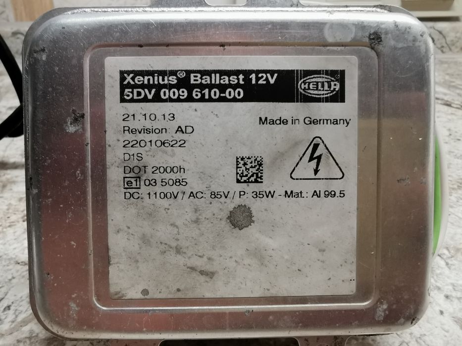 Ксенон з Nissan Qashqai j10 (лінзи, блоки розпалу Hella)