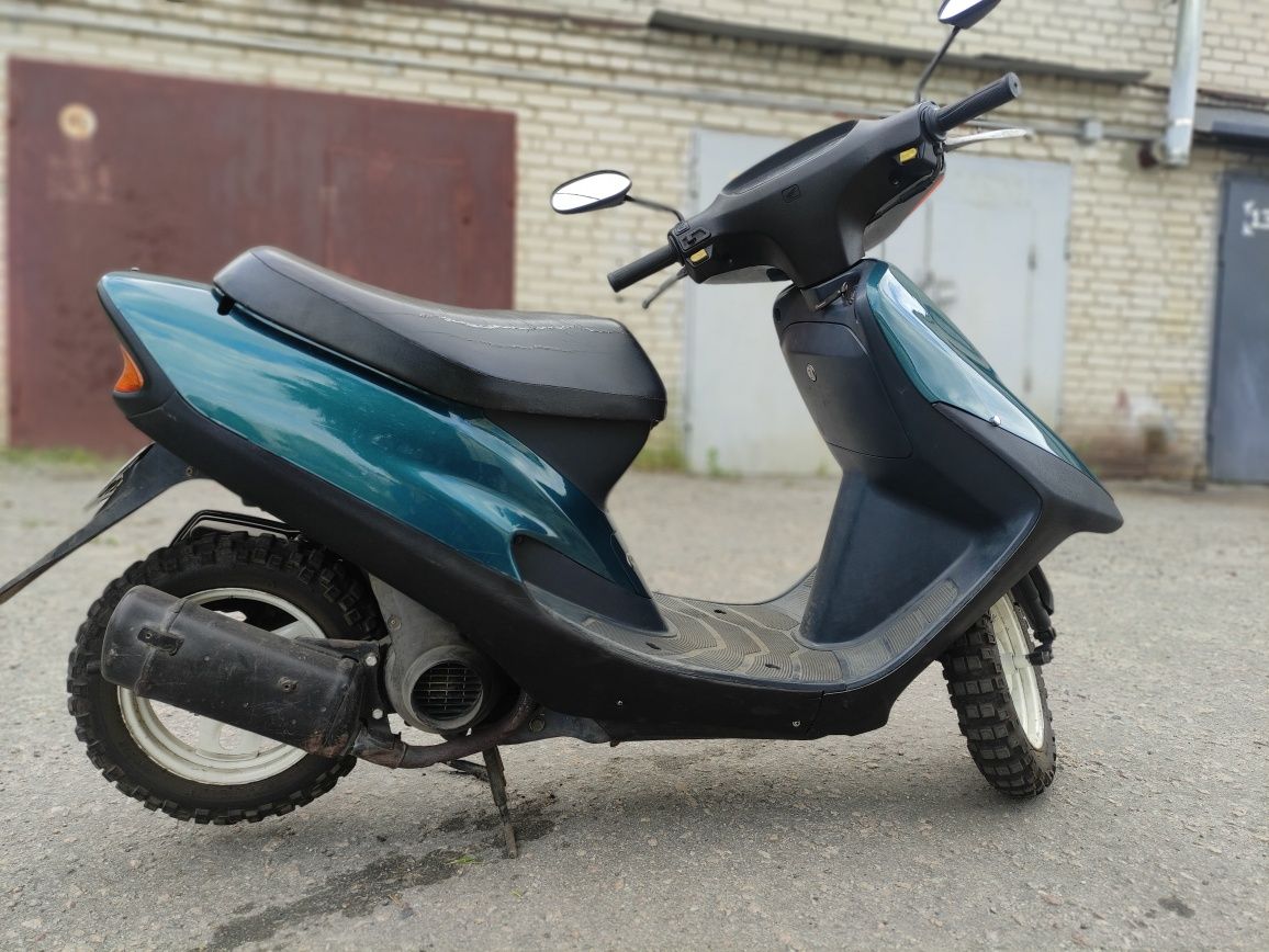 Продам скутер Honda Tact af30