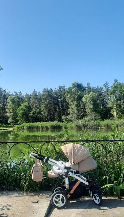 Продам дитячу коляску