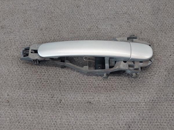 Puxador porta trás esquerdo VOLKSWAGEN Golf V (1K1)