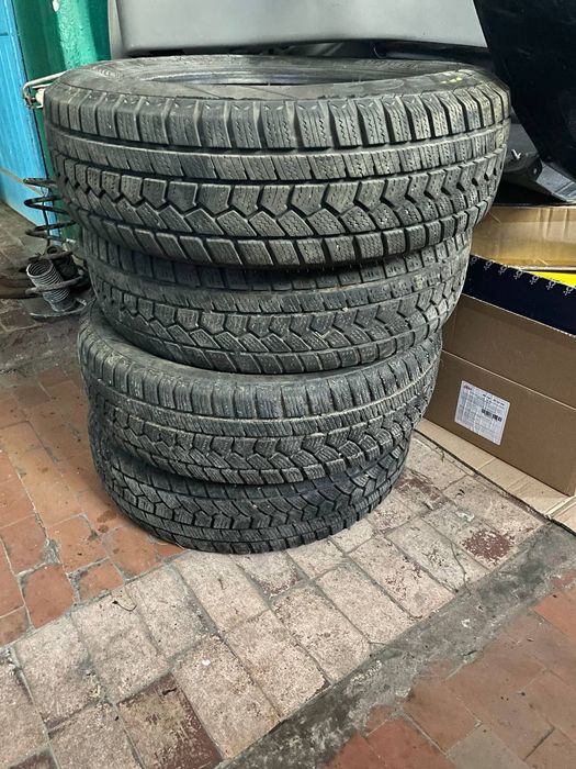 Продам зимові  шини Mirage  185/65 R15