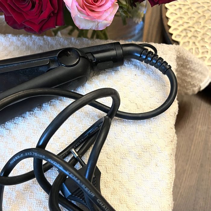 Выпрямитель для волос Philips HP8315 Active ION плойка