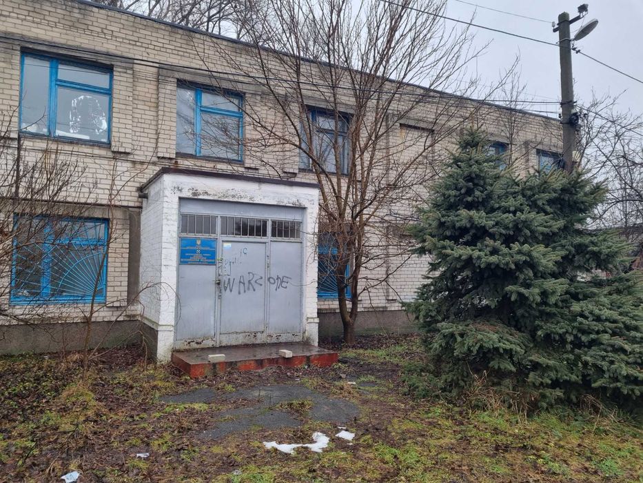 Дніпро, вул. Літня, 3 (490,2+161,0 кв.м/170$m2 )