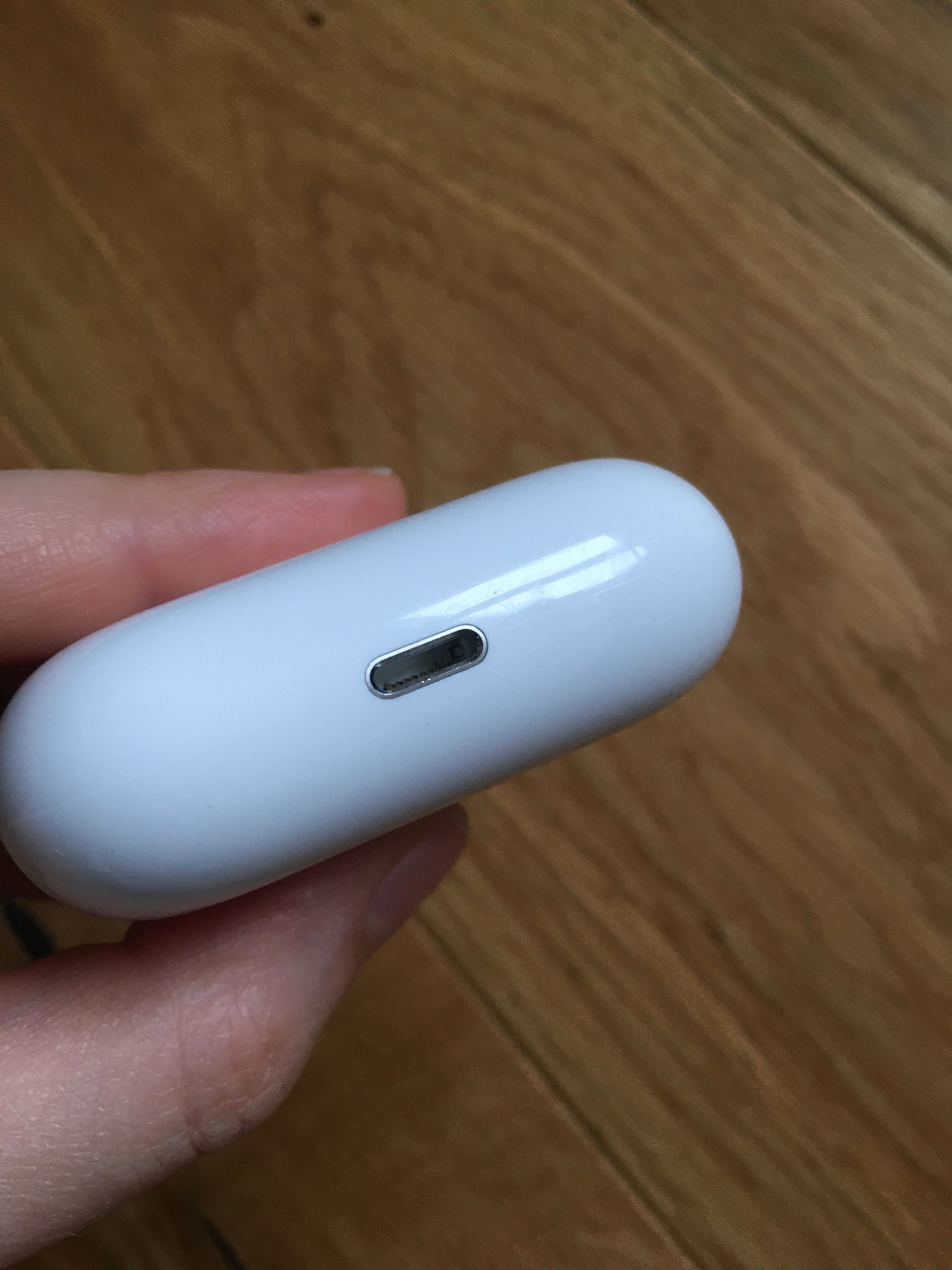 AirPods Pro case etui ładujące A2190 Apple oryginał stan bdb