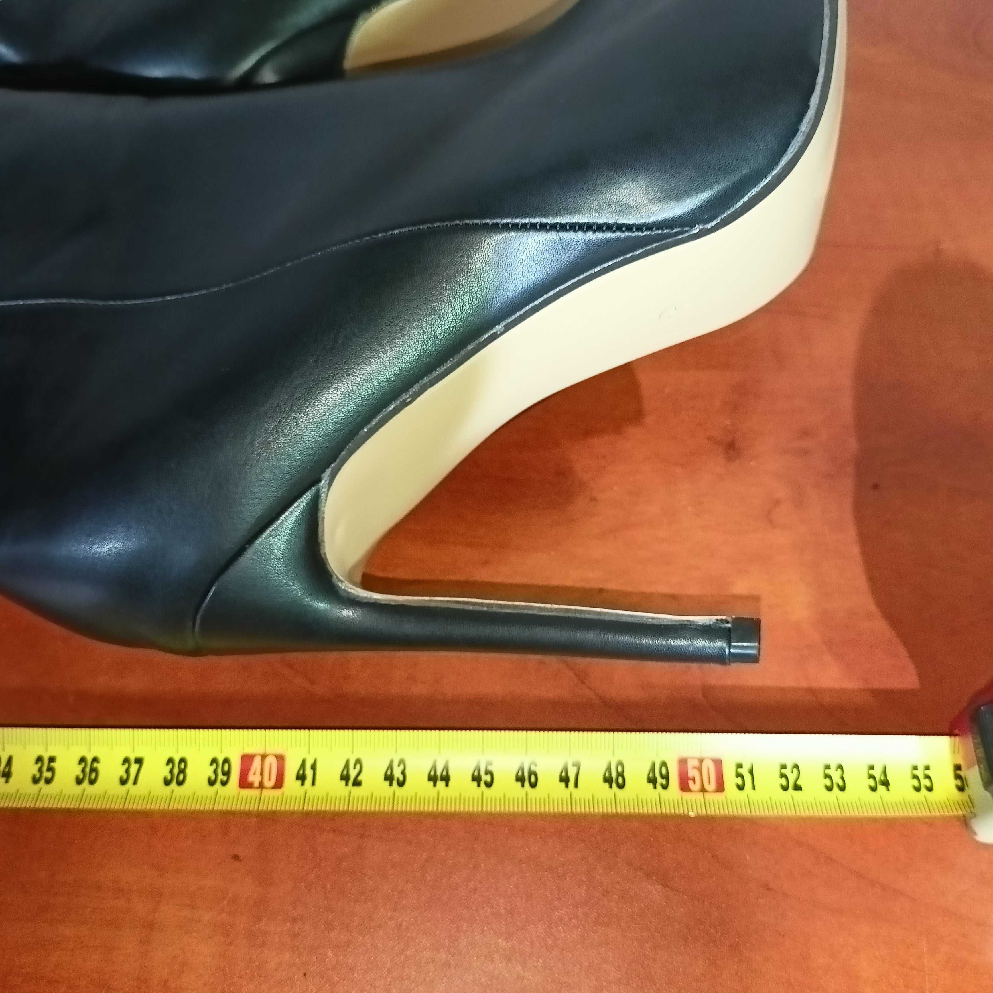 Kobiece kozaki Szpilka rozm. 43 / Szpilka 12 cm