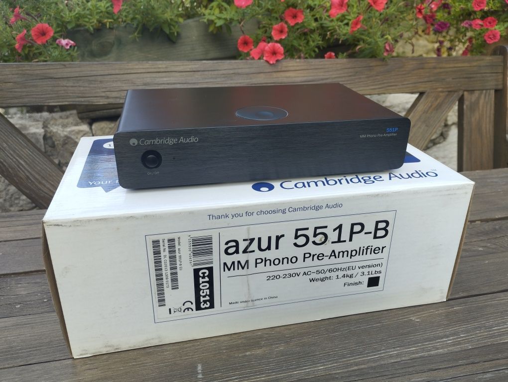 Cambridge Audio azur 551P-B przedwzmacniacz gramofonowy JAK NOWY