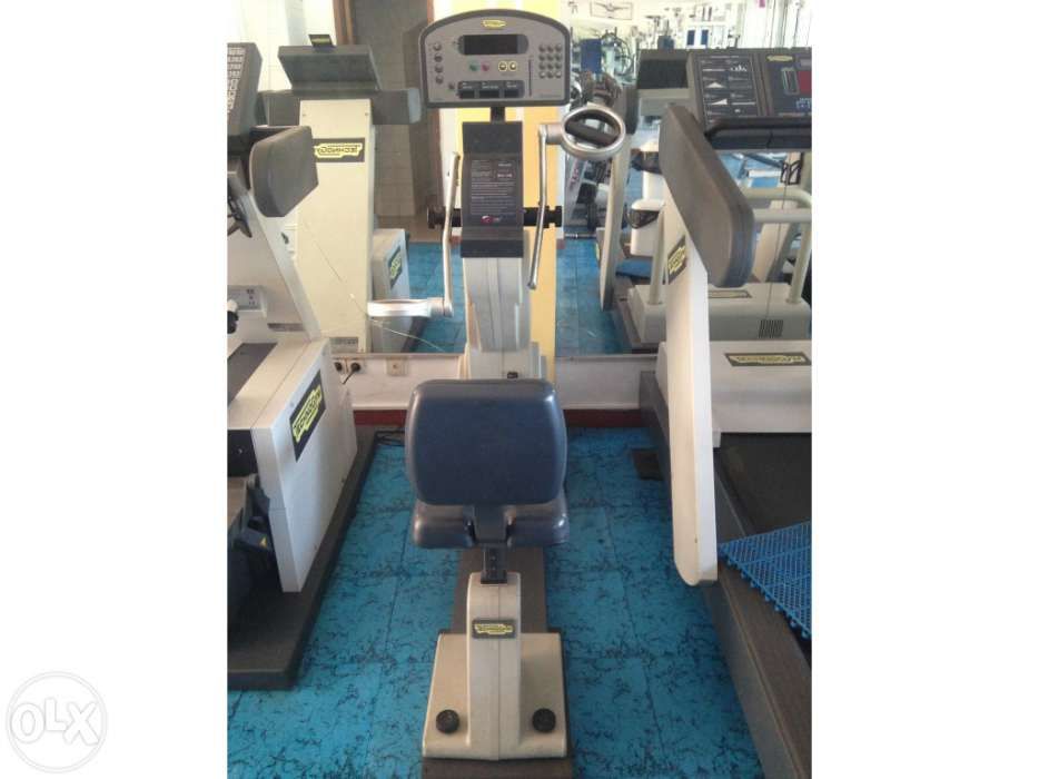 Lote 4 Technogym- máquinas Cardio Fitness