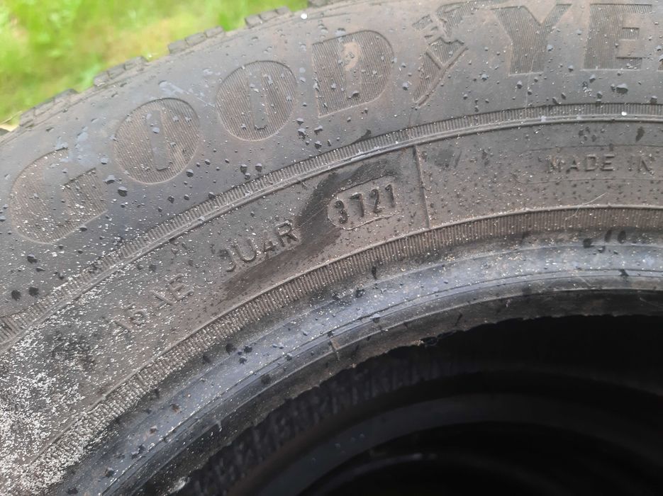 Шини зимові goodyear ultra grip 9+ 195 65 r15