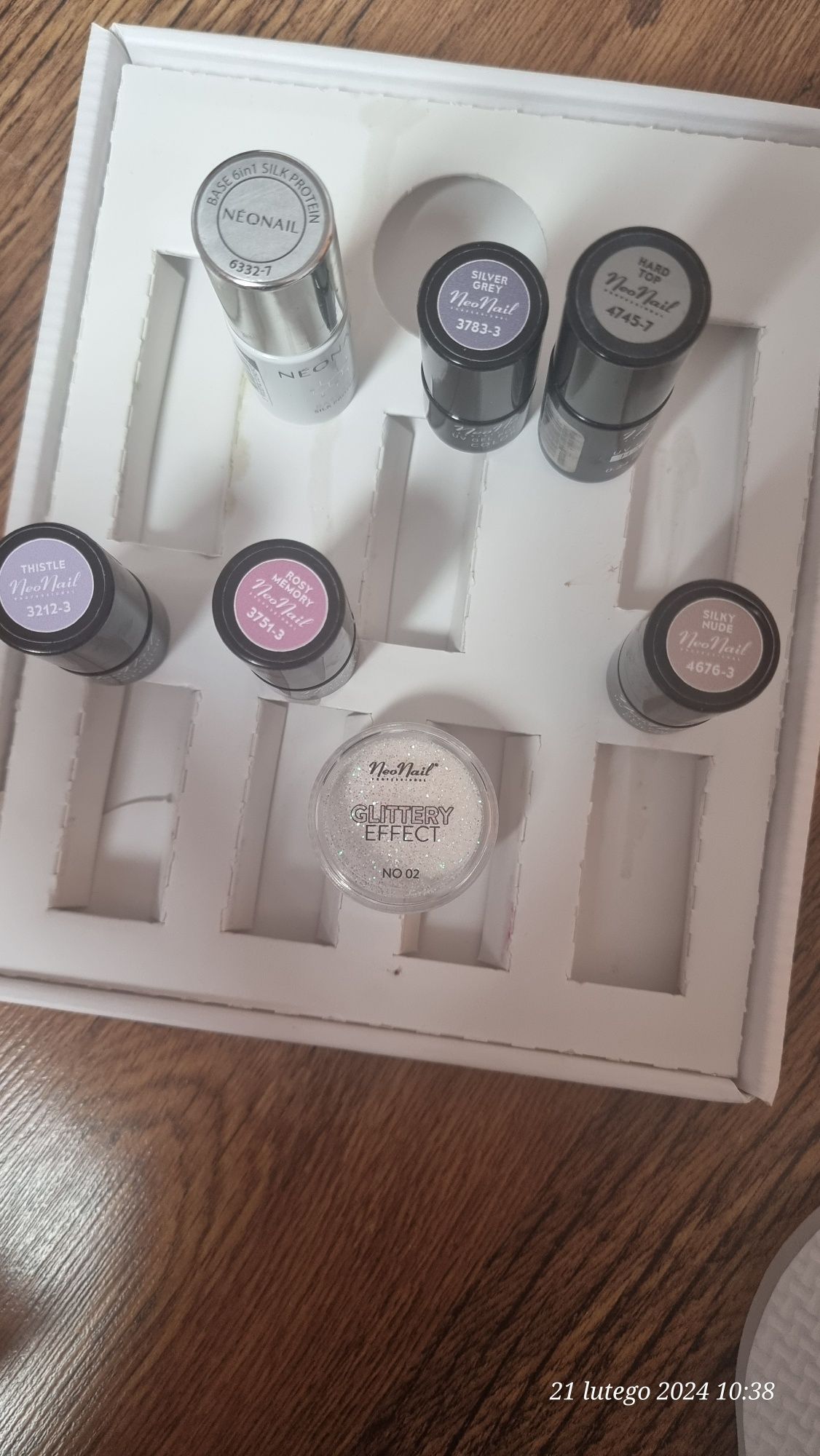 NeoNail zestaw do hybryd Smart Set Premium z dodatkami, lakiery
