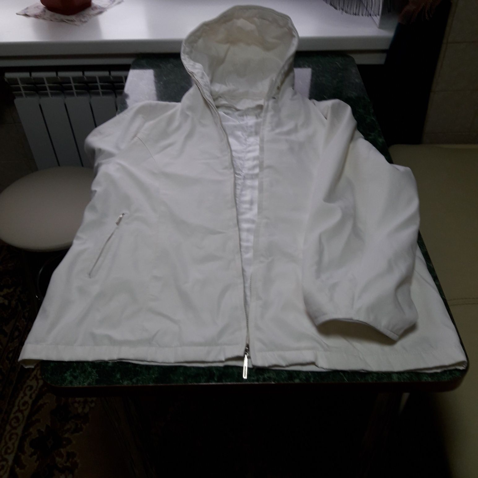 Куртка  р. 50-52