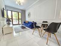 Luksusowy apartament 40 m2 (2 pokoje), garaz, metro, Siedmiogrodzka 7.