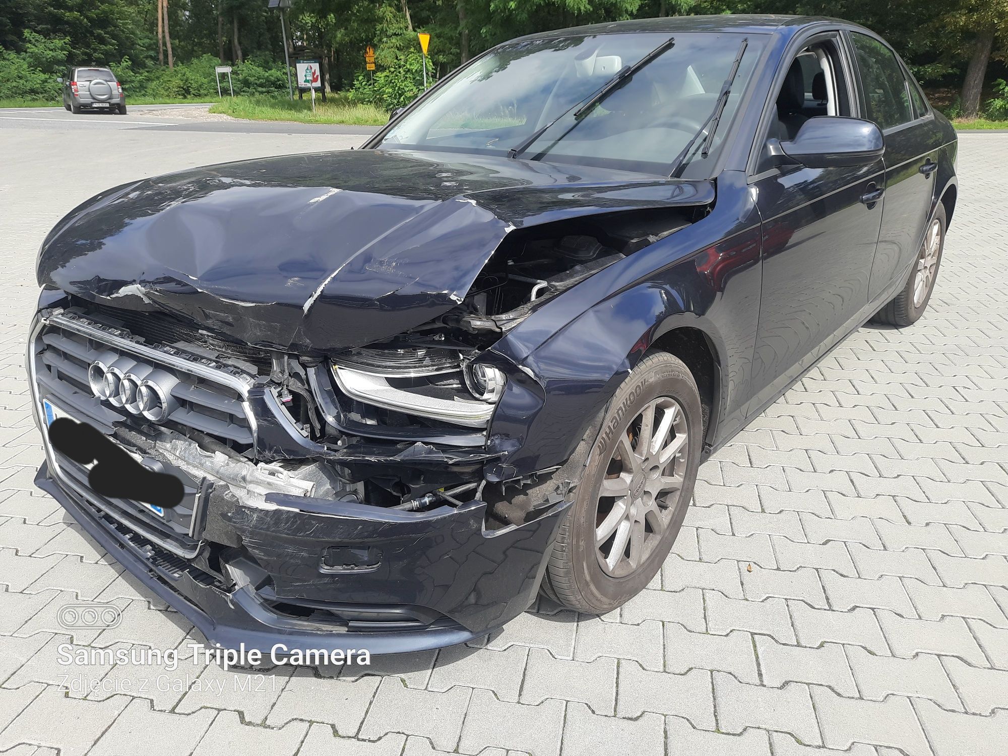 Audi a4 b8 2.0tdi manual skora