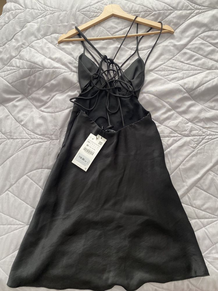 Sukienka bieliźniana Zara xs czarna seksowna satynowa
