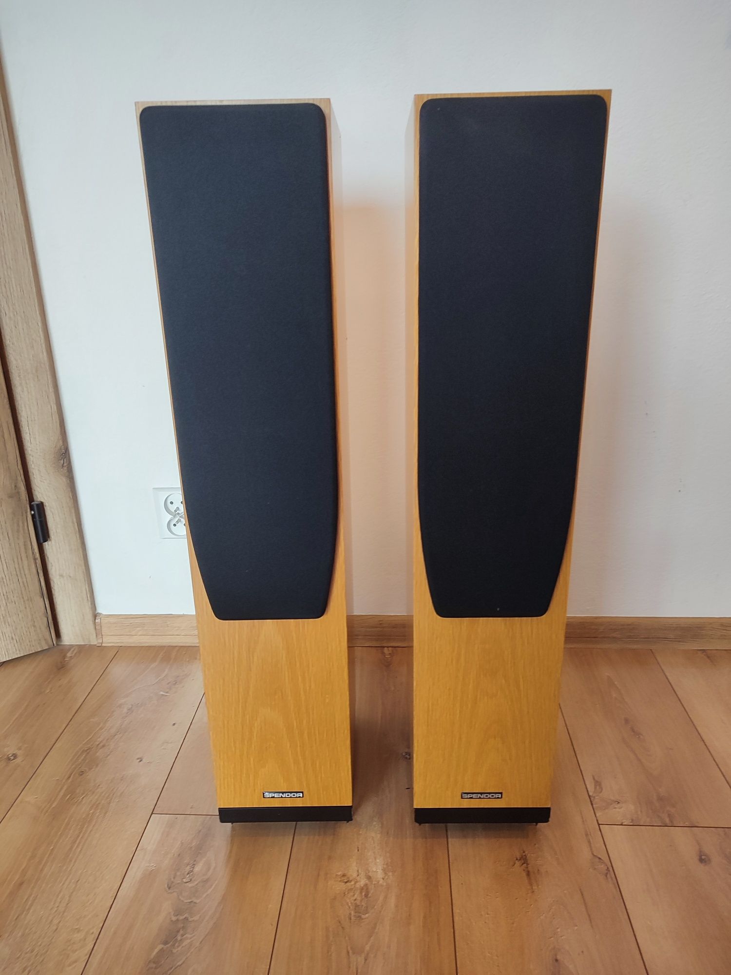 Spendor a5 kolumny hi-fi audiofilskie pmc dynaudio atc