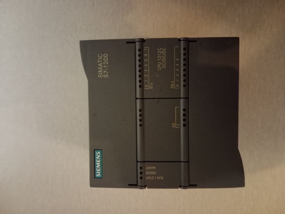 Sterownik PLC Siemens SIMATIC S7-1200 CPU 1212C. DC/DC/DC