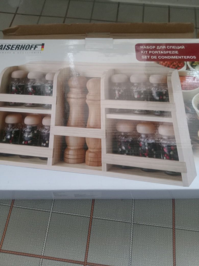 Продам набор. для специй