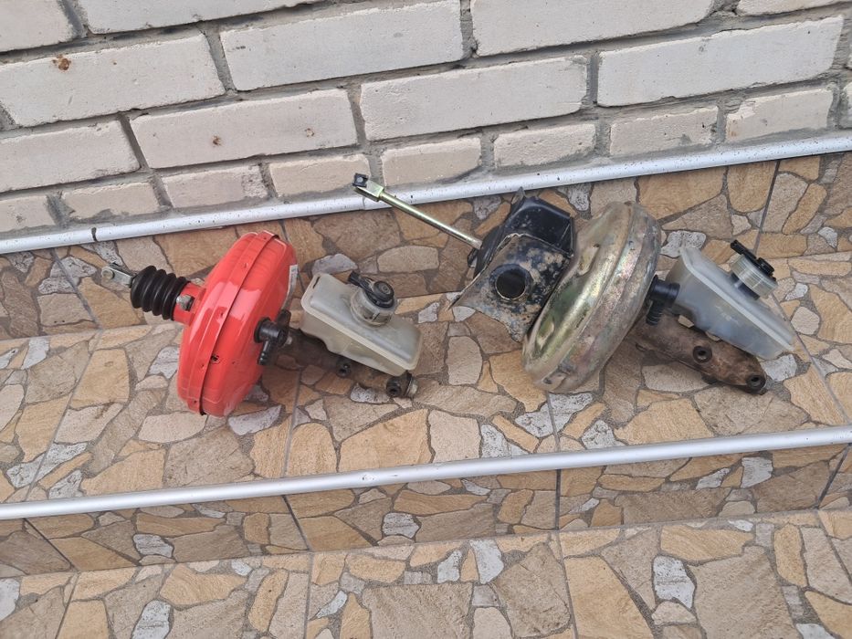 Тормозний вакуум  ваз 2109;21099; 2110 2111 2112 головний циліндр