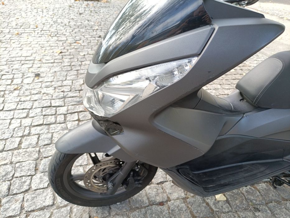 Honda PCX (ler anúncio com atenção)