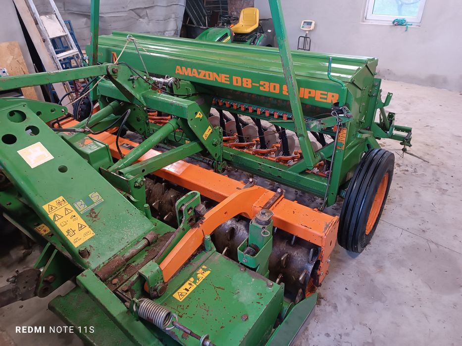 Amazone D8 talerzowy ścieżki znaczniki licznik hektarów nie D9 AD KG