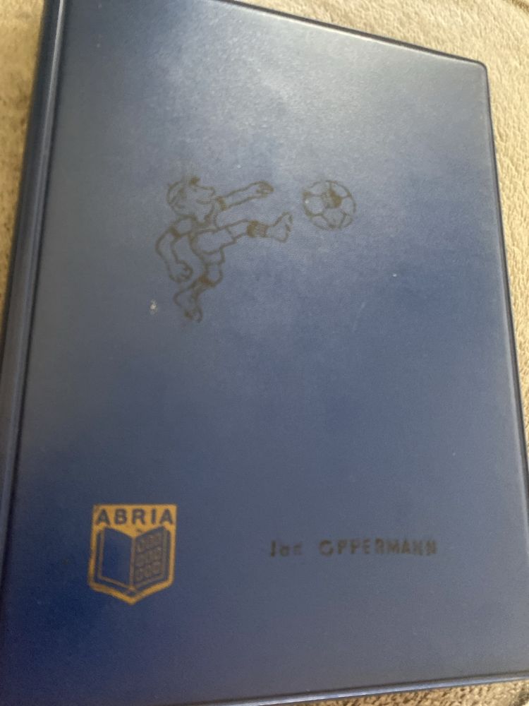 Альбом з марками
