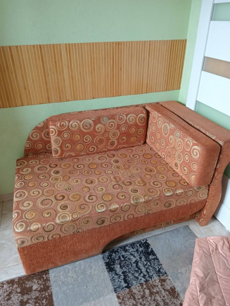 Продам диван у відмінному стані