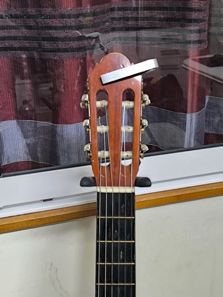 Guitarra + Teclado