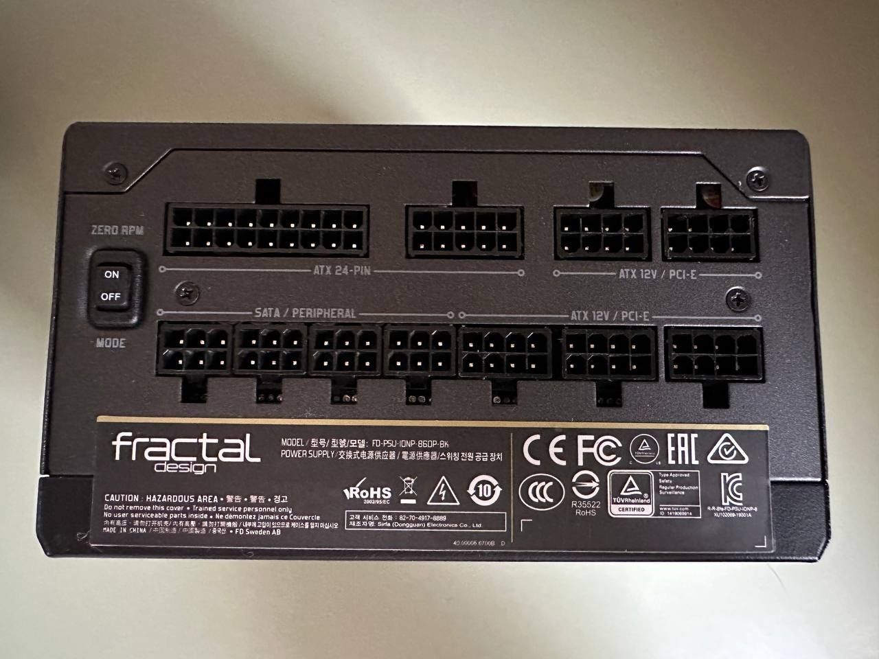 Zasilacze komputerowy ATX Fractal Design ION+ 860W Platinum plus