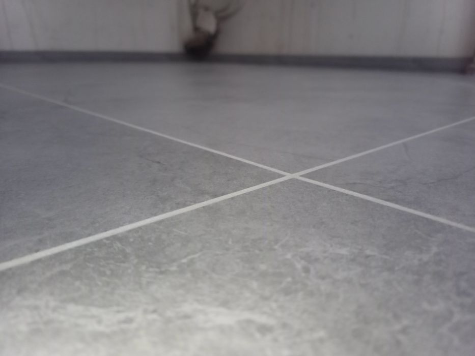 Плиточник!Укладання плитки !