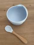 Silikonowa miseczka dla dziecka z łyżeczka baby blue