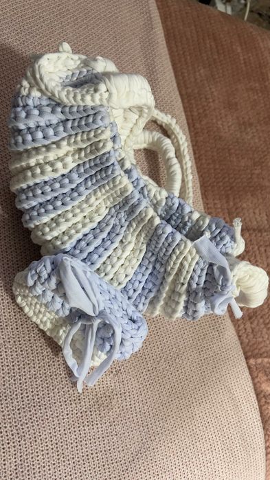 Bolsa de crochê feito a mão