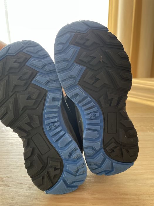 Trzewiki chlopiece 26