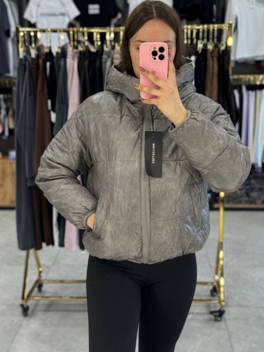 жіноча тепла кутра оверсайз  з капюшоном 42 44