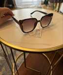 Okulary logo Gucci