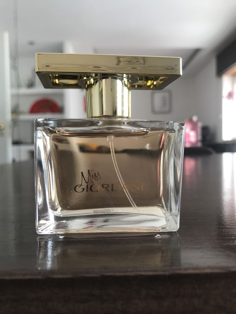 Perfume mulher Miss Giordani Oriflame 50ml NOVO