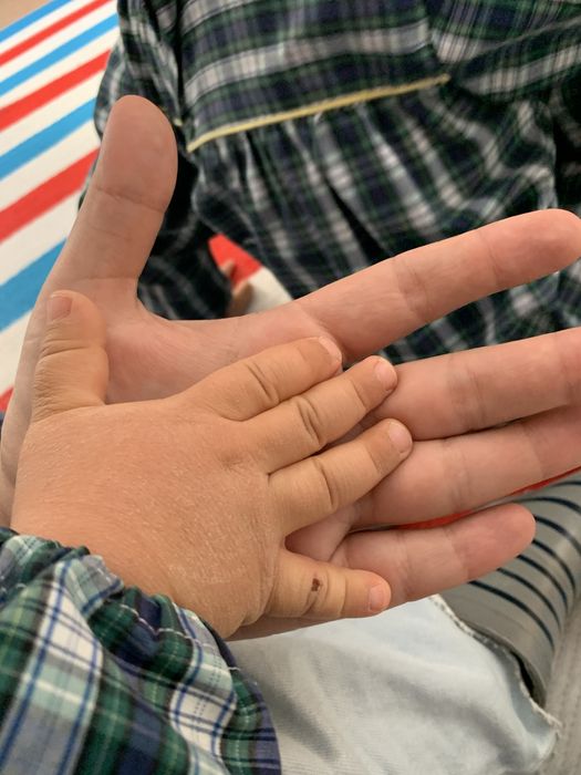 Babysitting e/ou ama