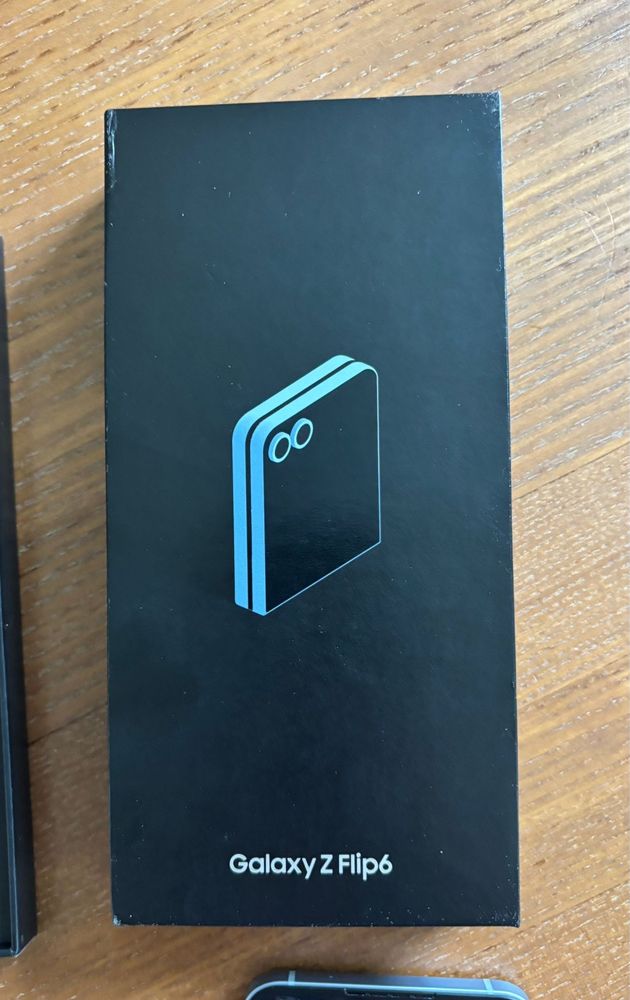 Samsung Galaxy Z Flip6