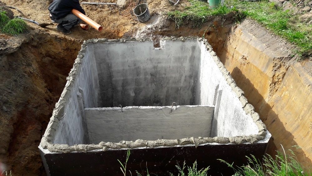 Szambo betonowe dwukomorowe o pojemności 2m3 - zbiornik szamba